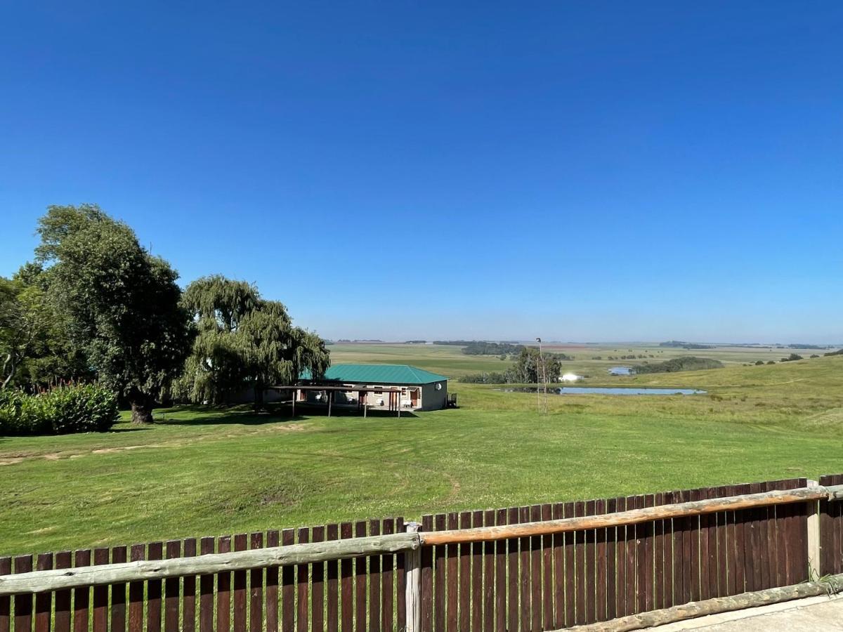 Holbank River Lodge Ermelo Exterior photo